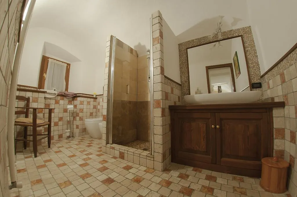 Apartment Il Libro Verde Abracadabra Dolceacqua Italy